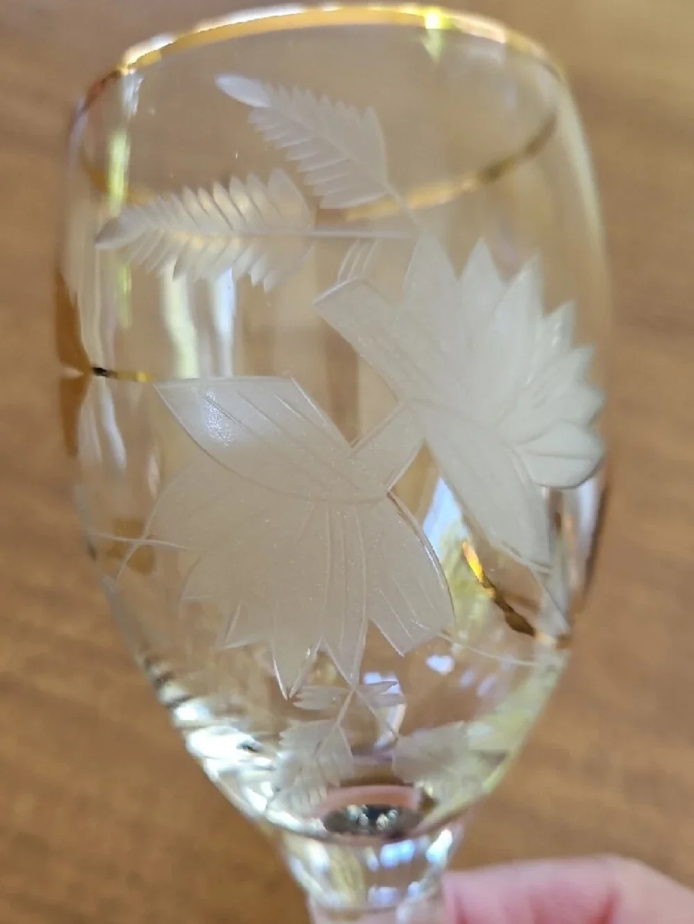 Vintage Etched Wine Glasses with Gold Accents - Set of 3